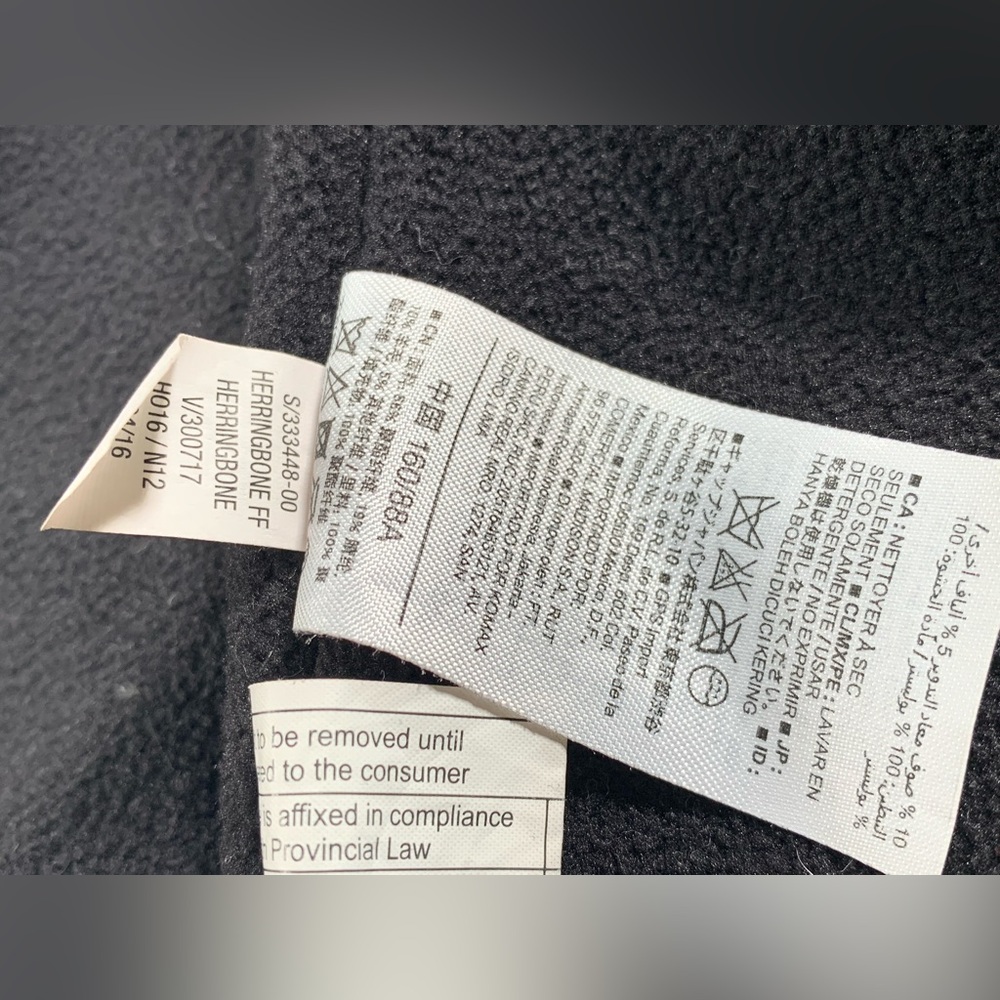 Old Navy Gray Puffer Vest - Picture 13 of 13